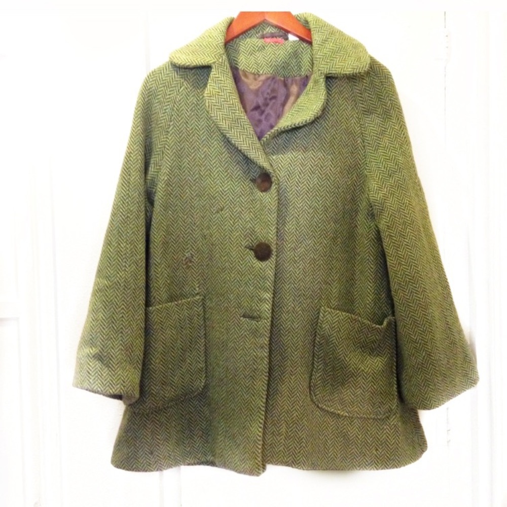 Urban outfitters Lux coat size M color green